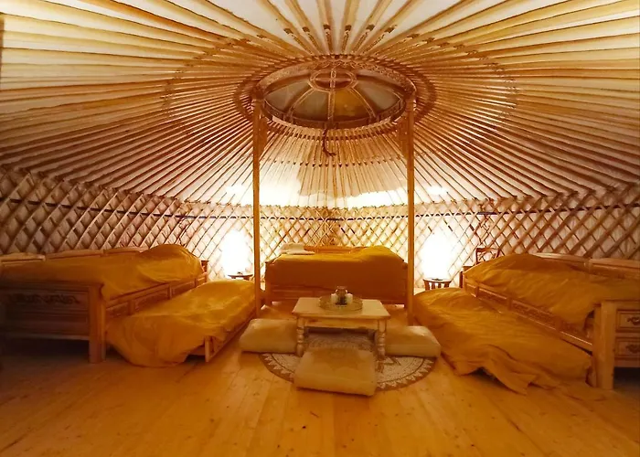 Luxury tent Yourte A Bourlon